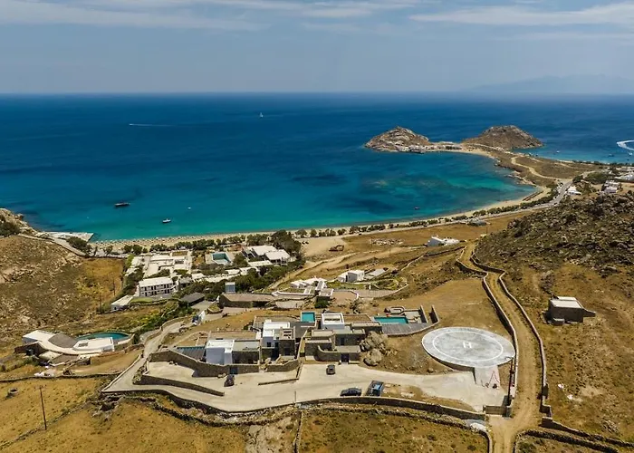 Tourmaline * كالافاتيس